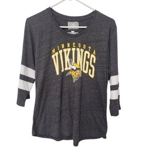 NFL Vikings Football Gray Tee Shirt Size M